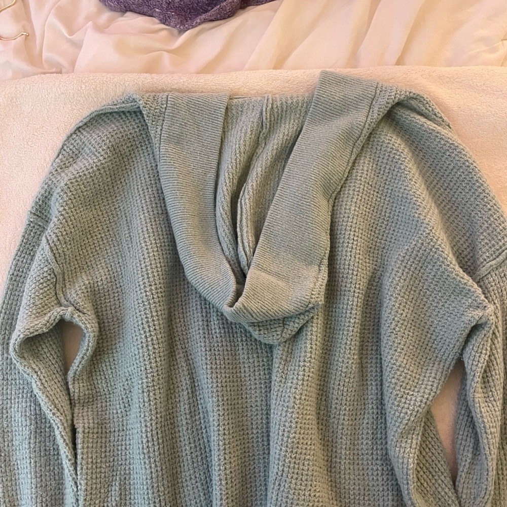 Aerie Light Green V-Neck Sweater - Picture 2 of 3